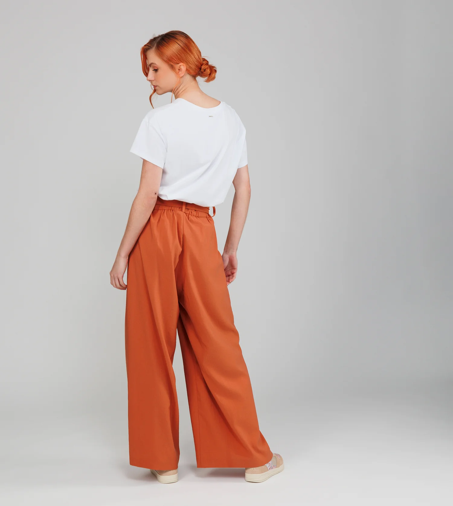 Pantalon couleur terracotta - Image 4