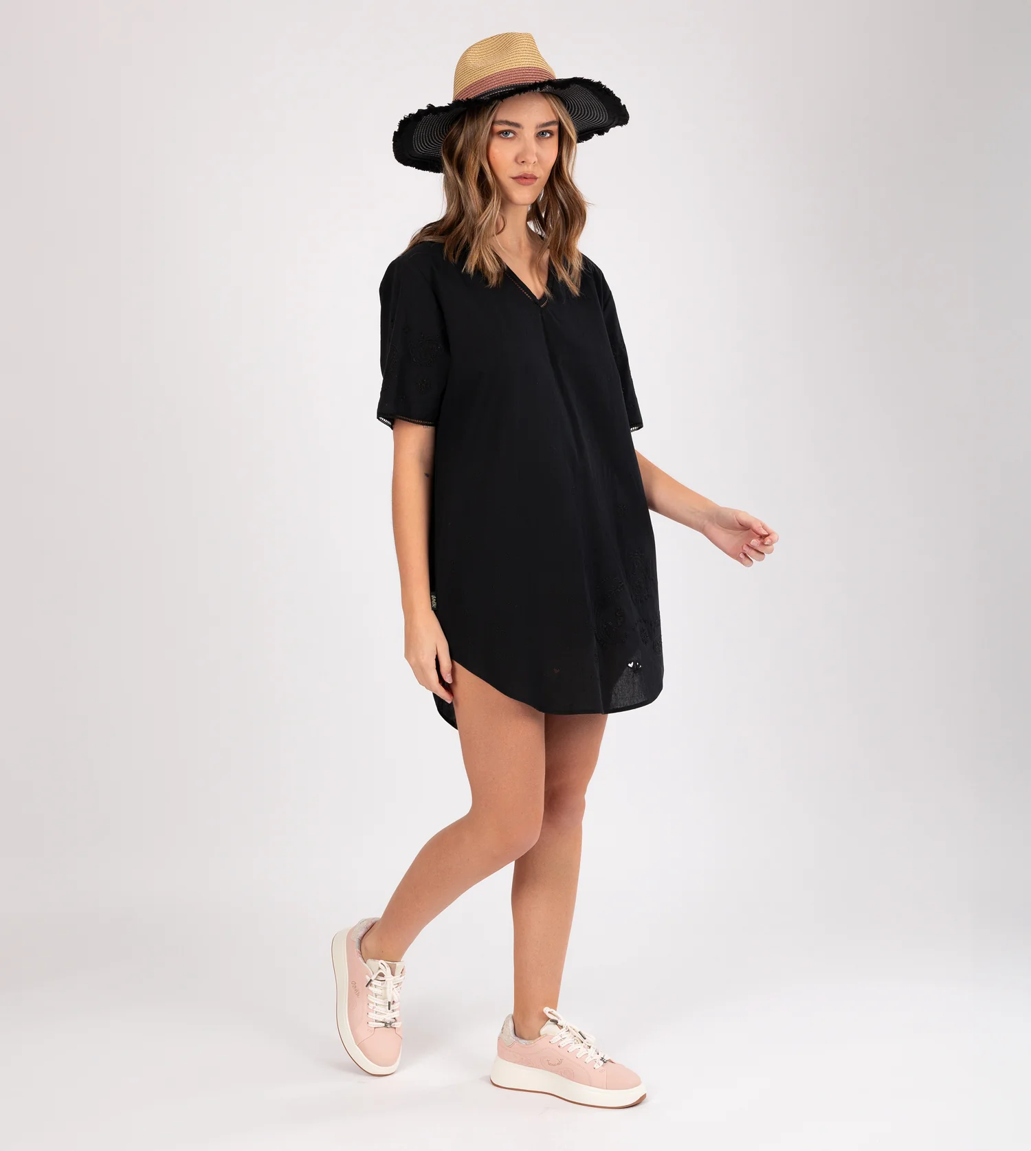 Robe courte noire - Image 6