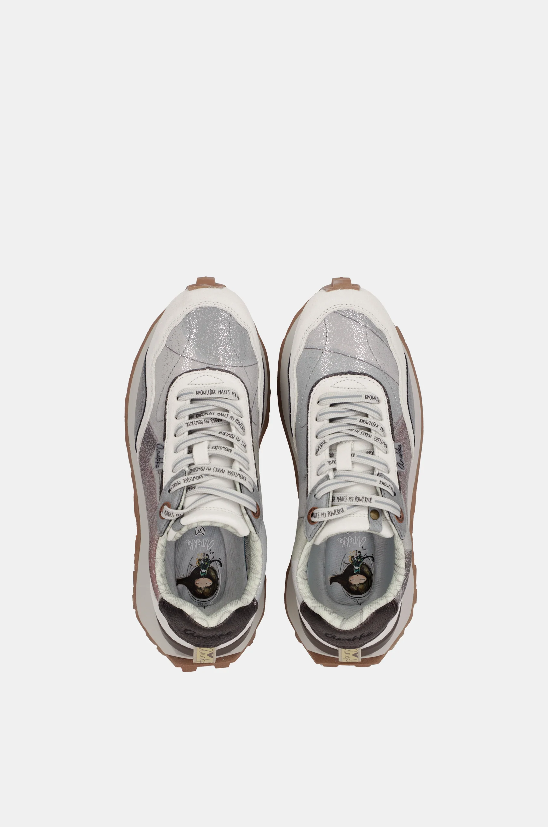 Sneakers argentés - Image 9