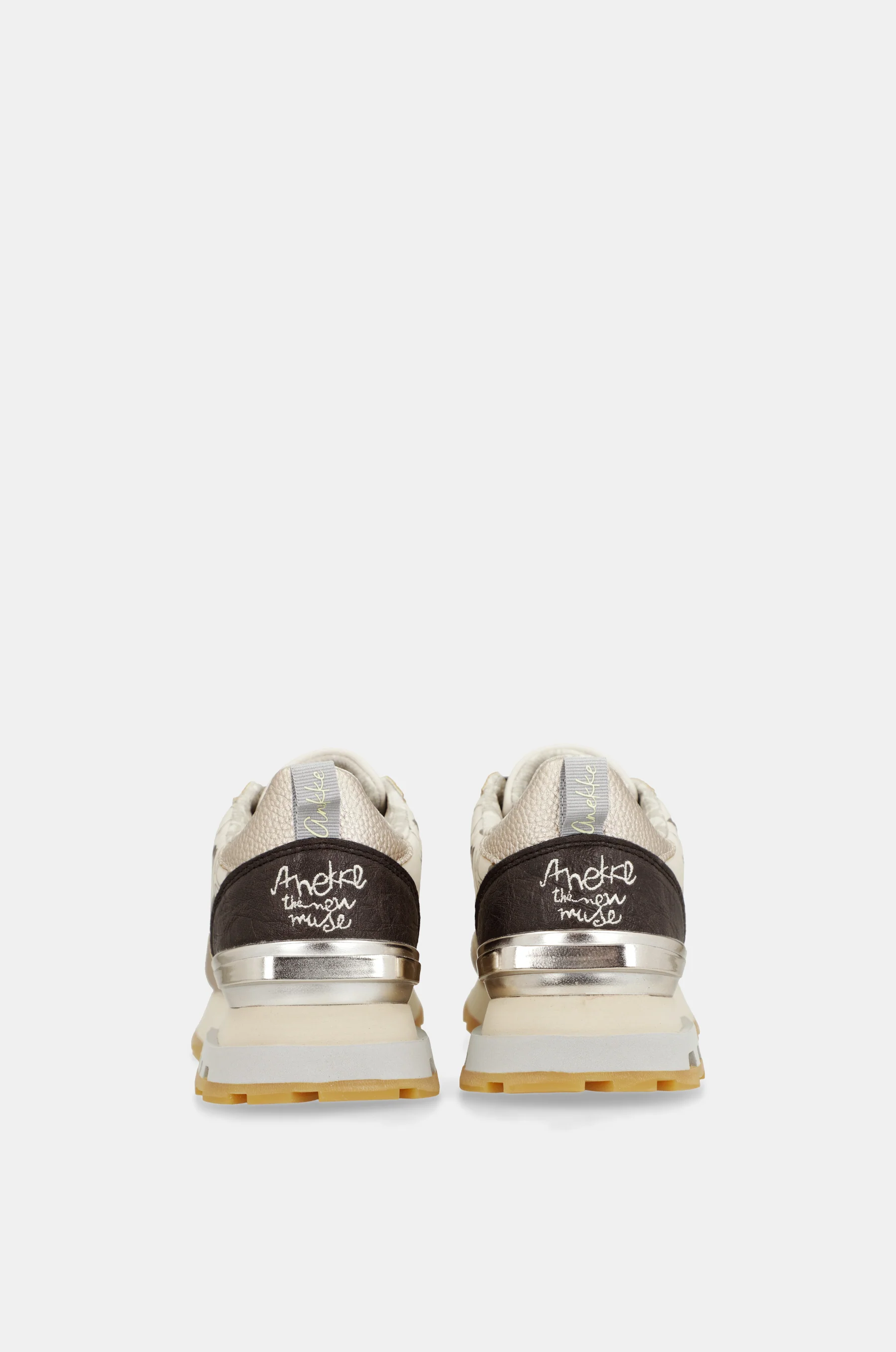 Sneakers beige et dorés - Image 4