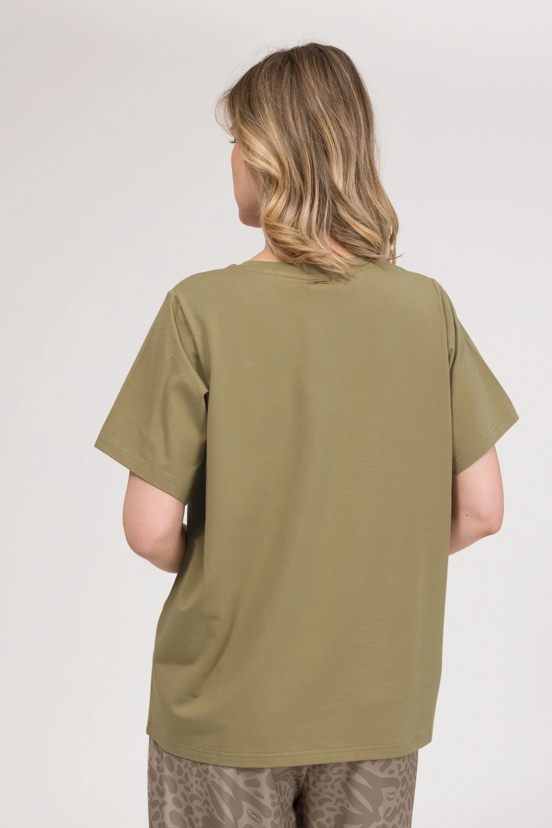 T-shirt vert avec logo - Image 4