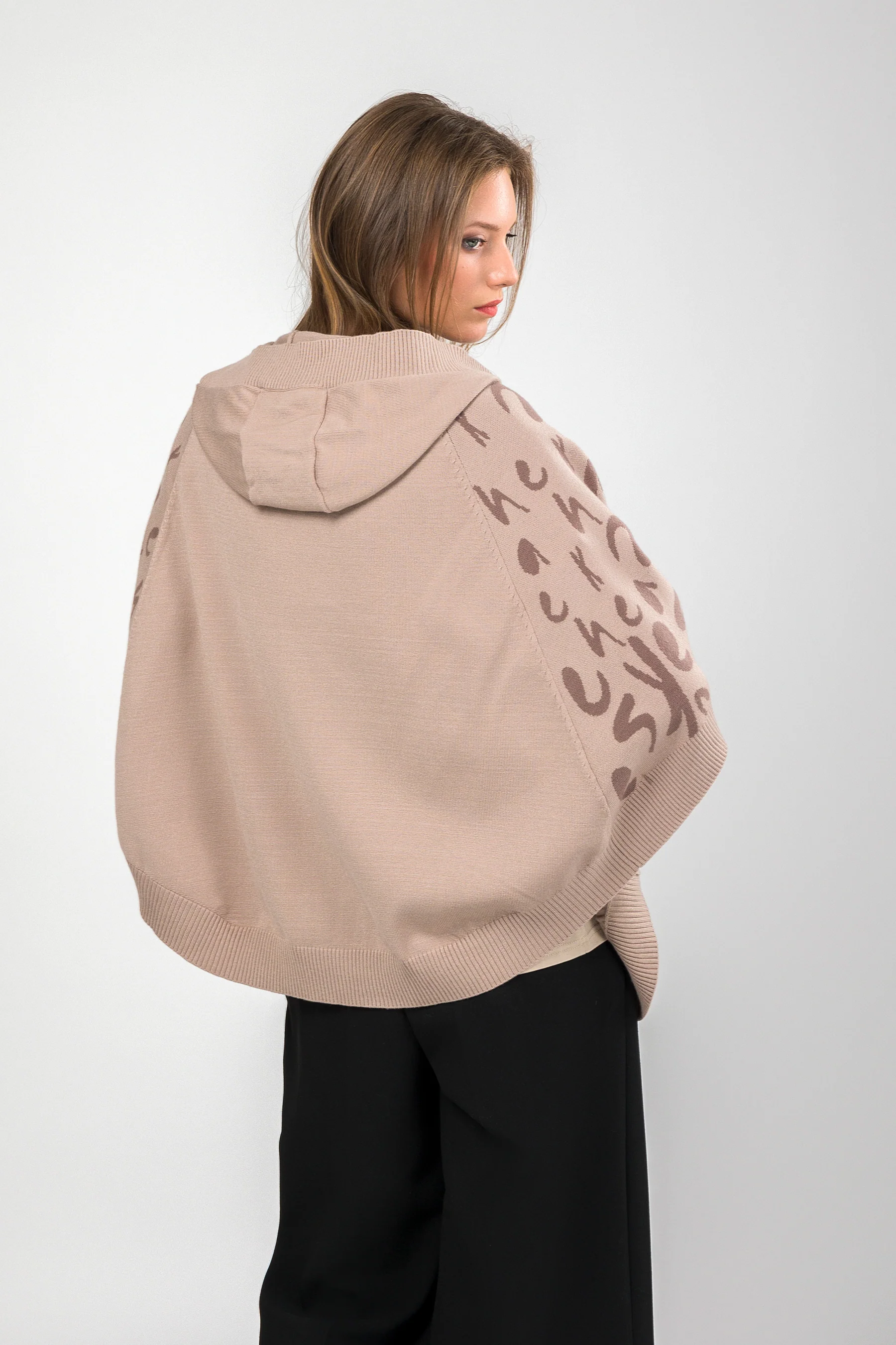 Veste style poncho beige - Image 2